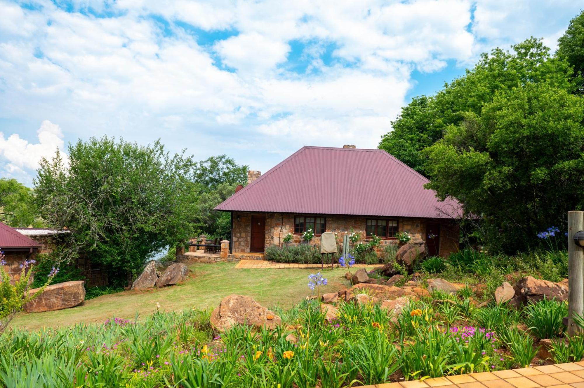 Walkersons Hotel & Spa Dullstroom Dış mekan fotoğraf